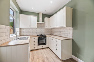 Kitchen- click for photo gallery